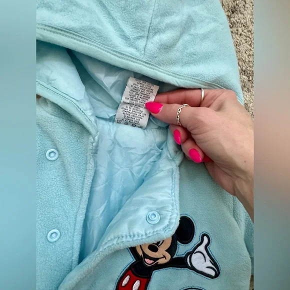 2011 Disney Mickey Mouse Hooded Fleece Snowsuit 3 Months - Picture 6 of 8